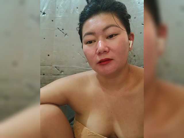 ShutangEnamerzx live cam on BongaCams