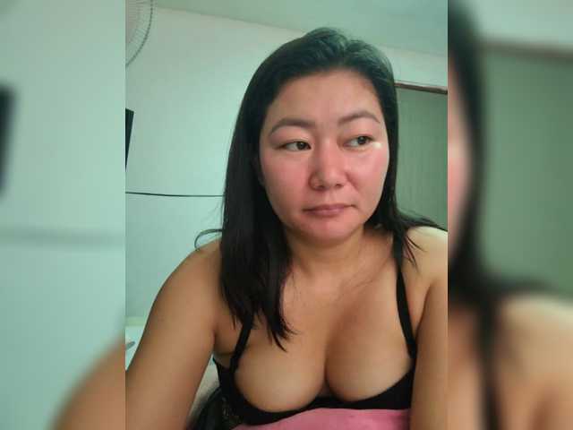 ShutangEnamerzx live cam on BongaCams