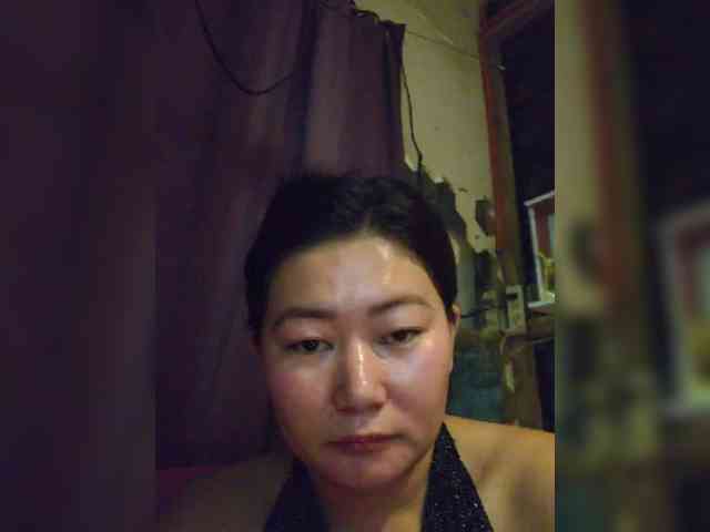 模特: Chinita
