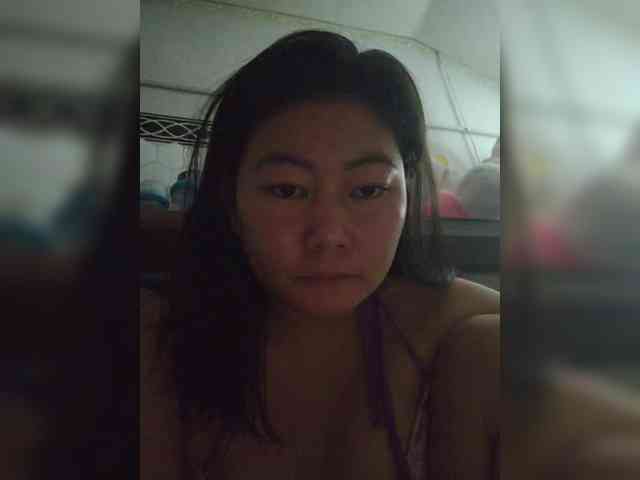 Model: Chinita
