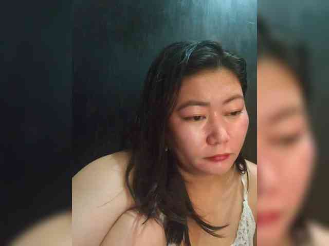 Kiffylory's cam show statistics and live stream