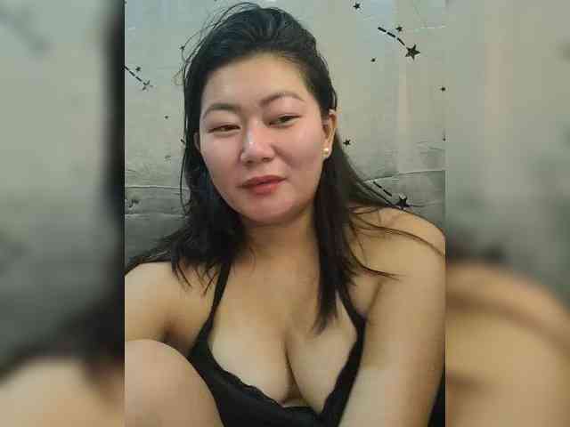 Model: Chinita