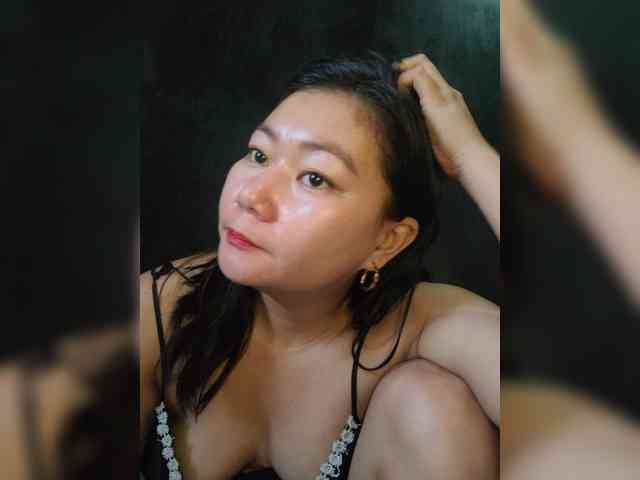 Model: Kiffylory