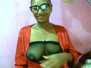 Mynah's Live Webcam