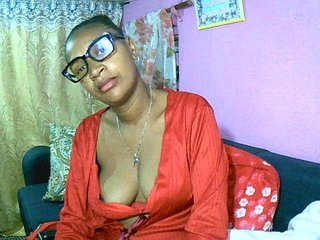 Mynah's Live Webcam
