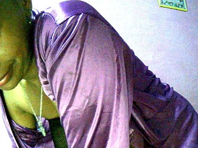 Mynah live cam on BongaCams