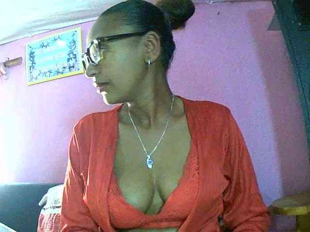 Model: Mynah