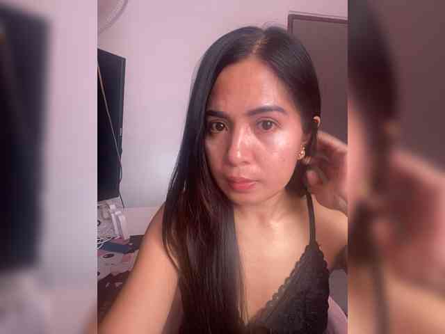Riri77 webcam