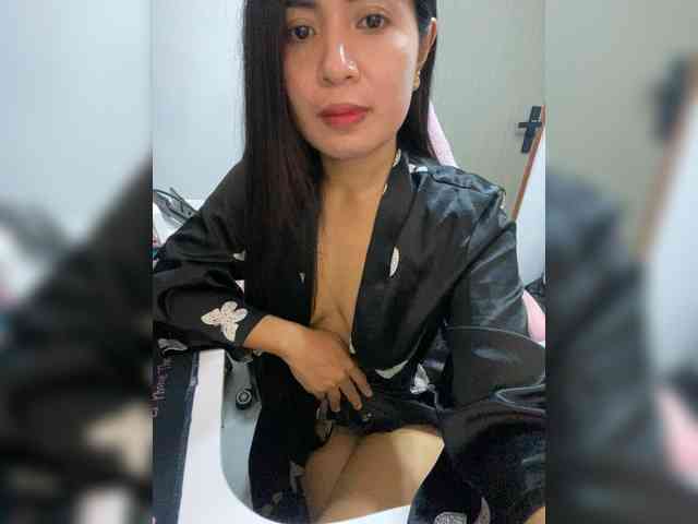 Riri77 webcam
