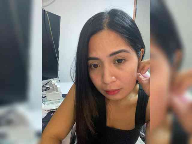 Riri77 webcam