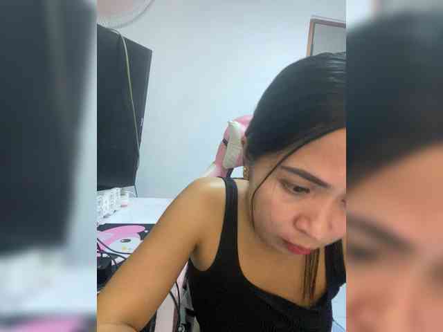 Riri77 webcam