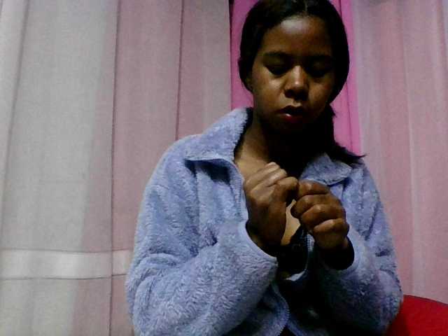 Kitaniah live cam on BongaCams