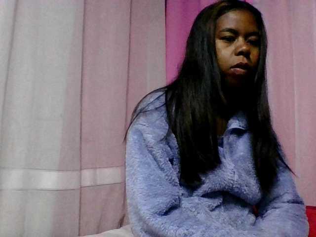 Kitaniah live cam on BongaCams