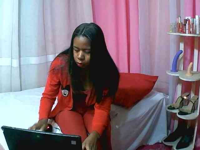 Kitaniahbb webcam