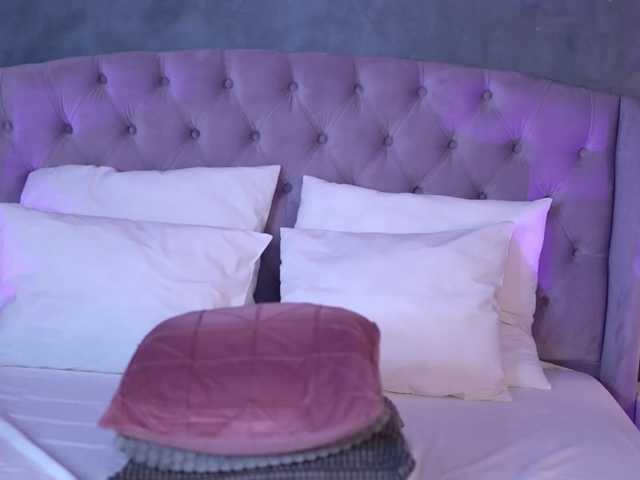 NovaDiamond live cam on BongaCams