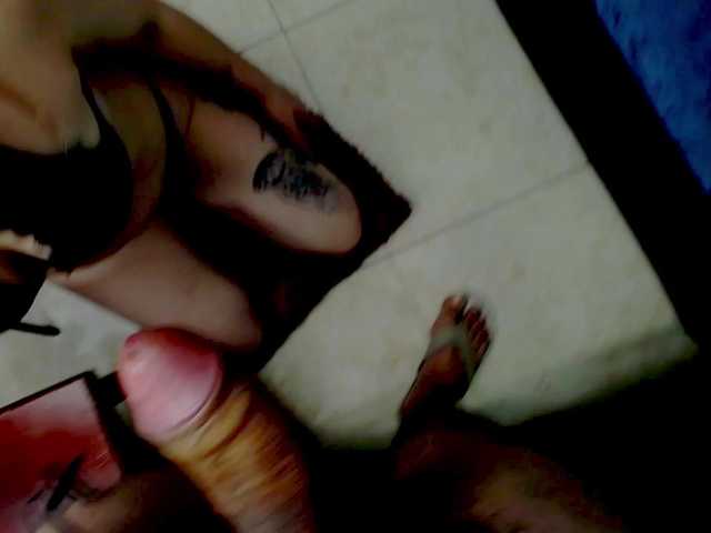 ambarjacksonn live cam on BongaCams