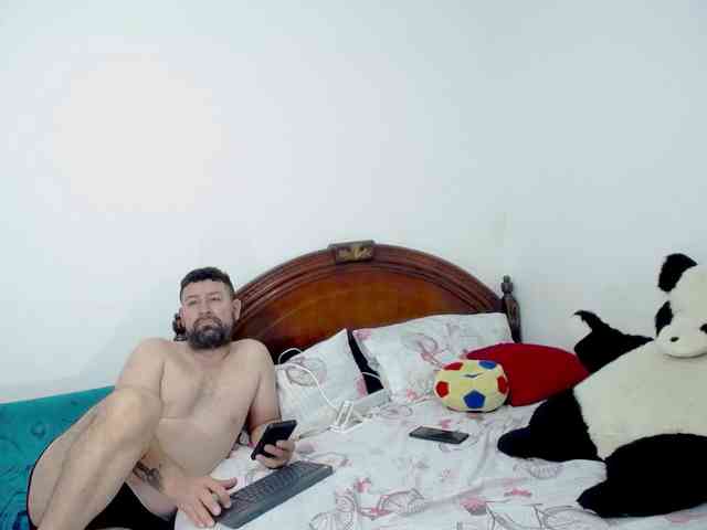 ambarjacksonn webcam