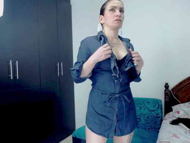 ambarjacksonn webcam