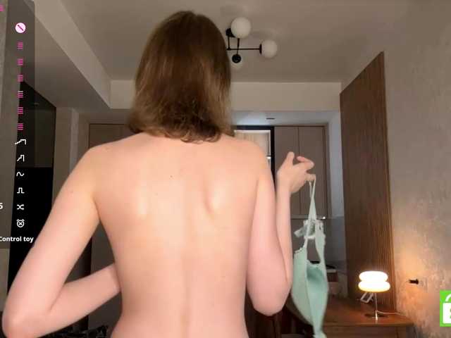 ElisabethReichling live cam preview