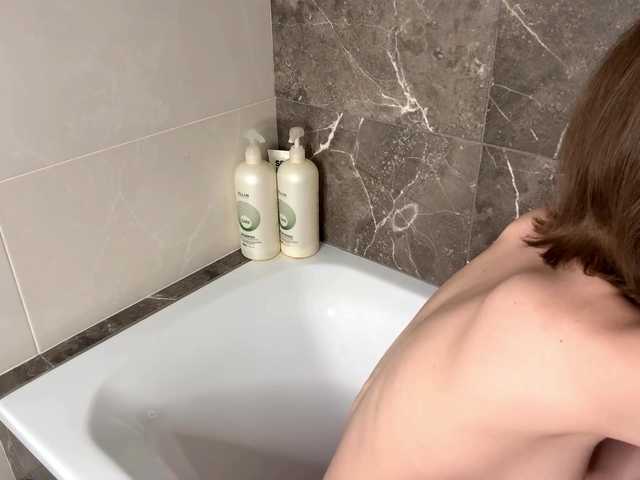 ElisabethReichling live cam on BongaCams