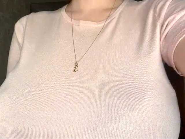 ElisabethReichling live cam on BongaCams