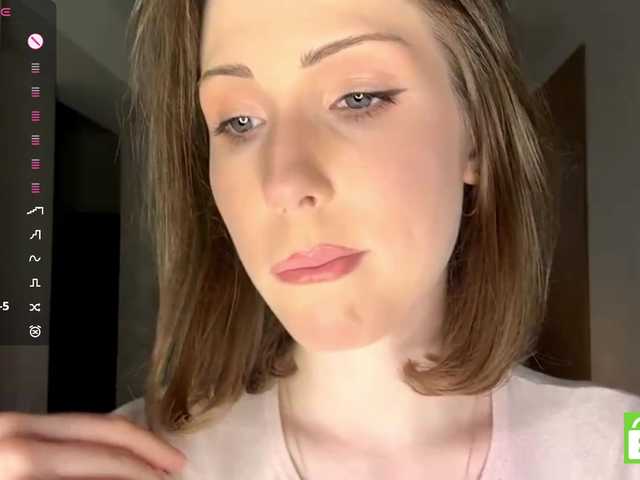ElisabethReichling live cam on BongaCams