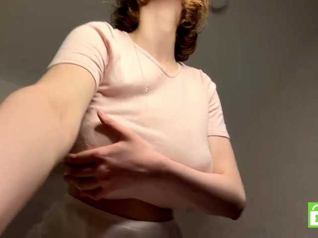 ElisabethReichling live cam on BongaCams