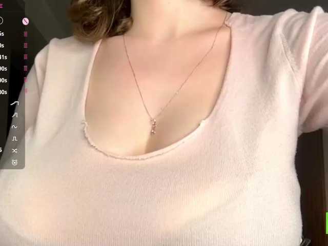 ElisabethReichling live cam on BongaCams