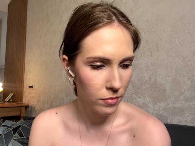 ElisabethReichling live cam on BongaCams