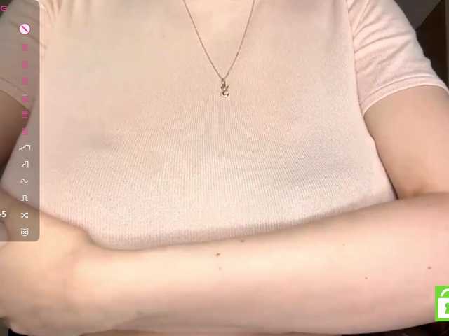 ElisabethReichling live cam on BongaCams