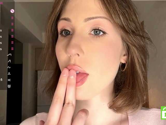 ElisabethReichling live webcam show