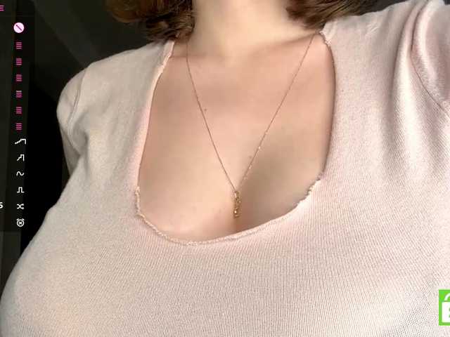 ElisabethReichling live cam on BongaCams