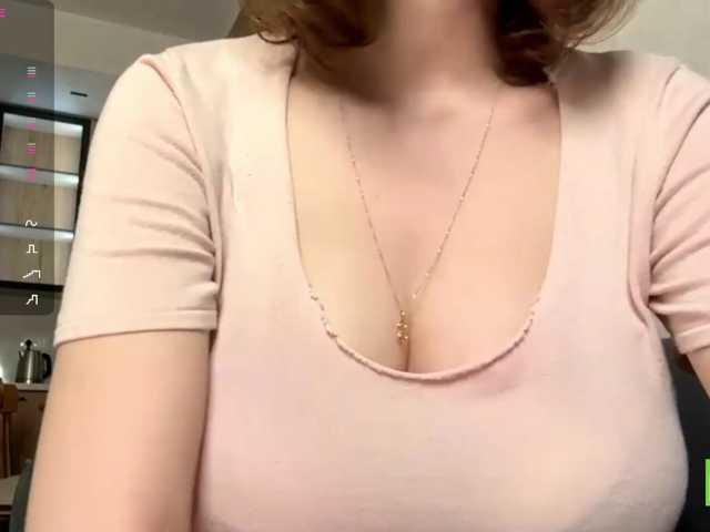 ElisabethReichling live cam on BongaCams
