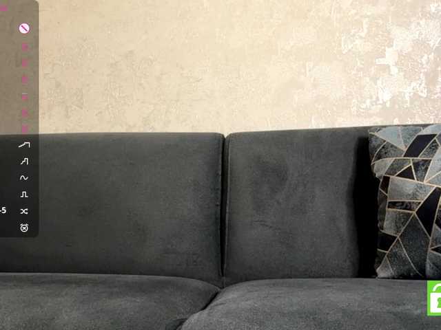 ElisabethReichling live cam on BongaCams