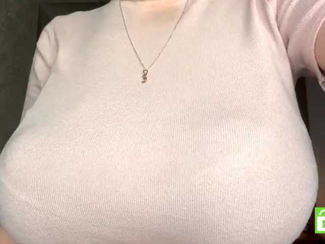 ElisabethReichling live cam on BongaCams
