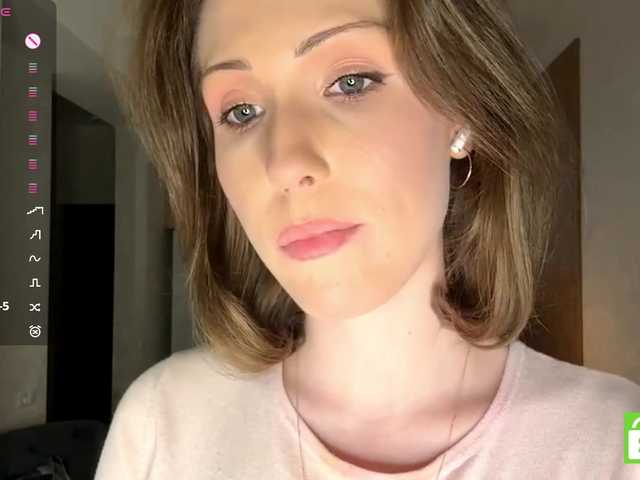 ElisabethReichling live cam on BongaCams