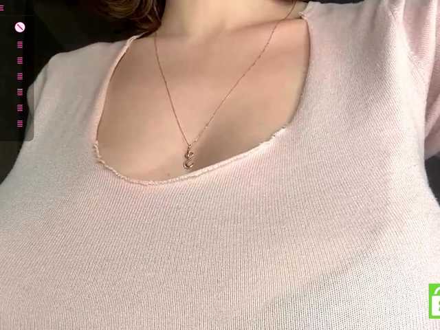 ElisabethReichling live cam on BongaCams