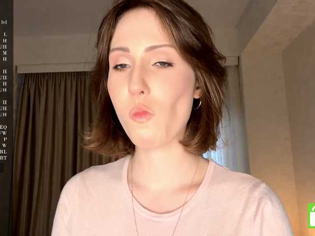 ElisabethReichling live cam on BongaCams