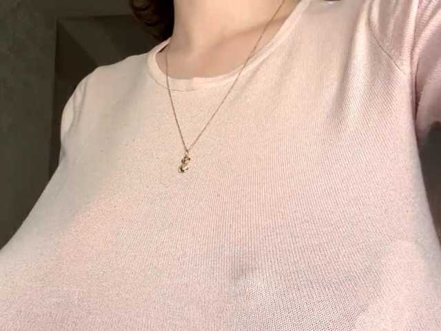 ElisabethReichling live cam on BongaCams