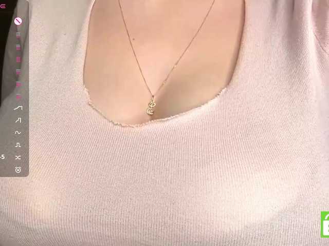 ElisabethReichling live cam on BongaCams