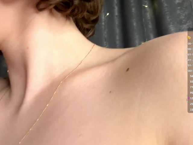 ElisabethReichling's BongaCams show and profile