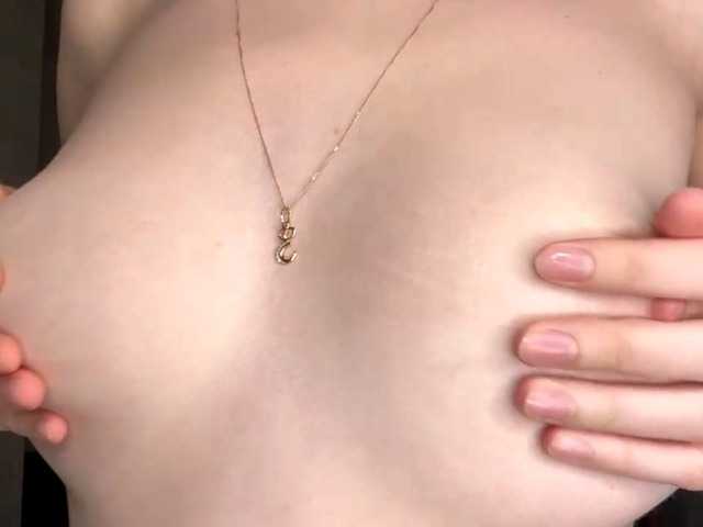 ElisabethReichling live cam on BongaCams