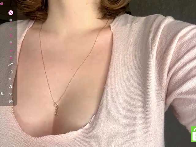 ElisabethReichling live cam preview
