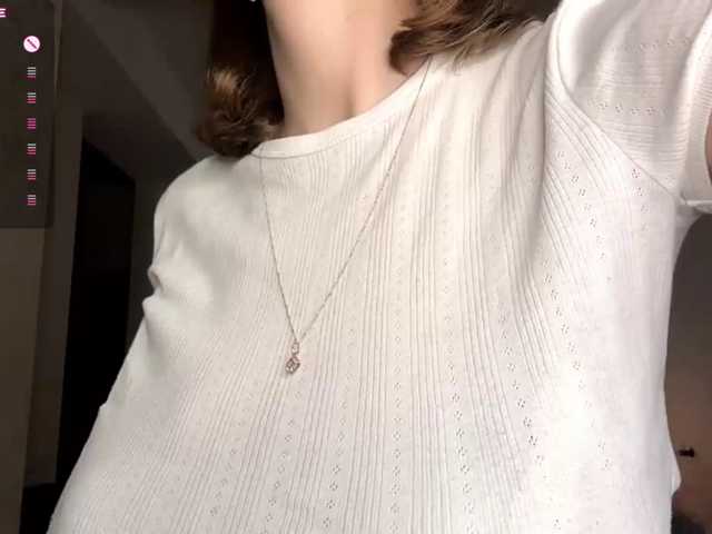 ElisabethReichling live cam on BongaCams