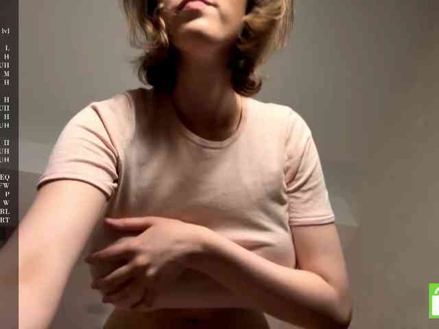 ElisabethReichli... Live Webcam on BongaCams