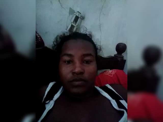 Aldah1 live cam on BongaCams