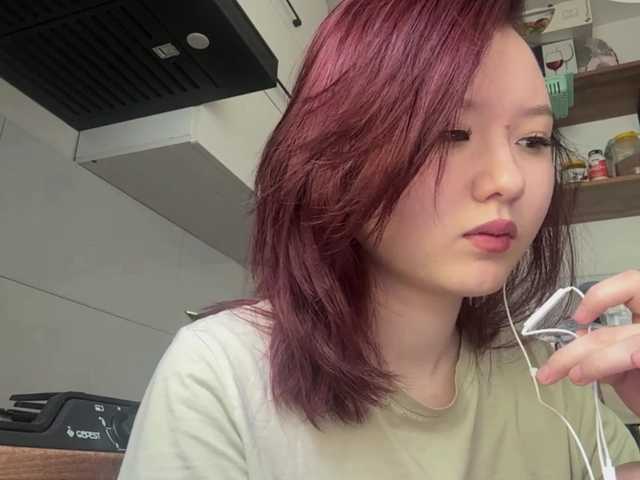 GlennisSarvis live cam on BongaCams