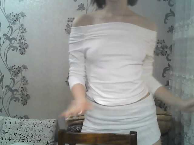 GlennisSarvis, en directo ahora en BongaCams