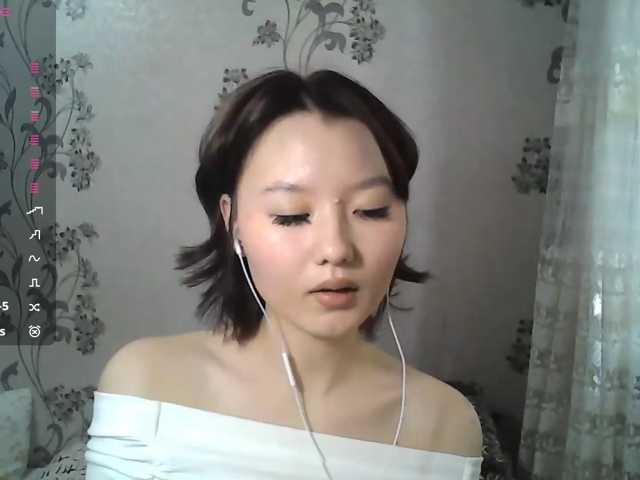 GlennisSarvis live cam on BongaCams