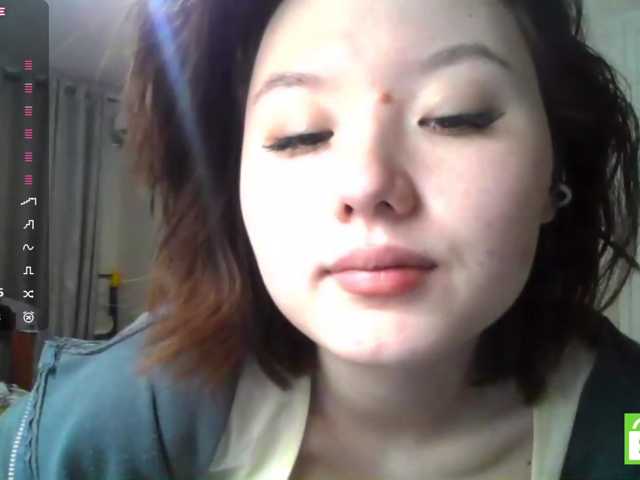 GlennisSarvis live cam on BongaCams